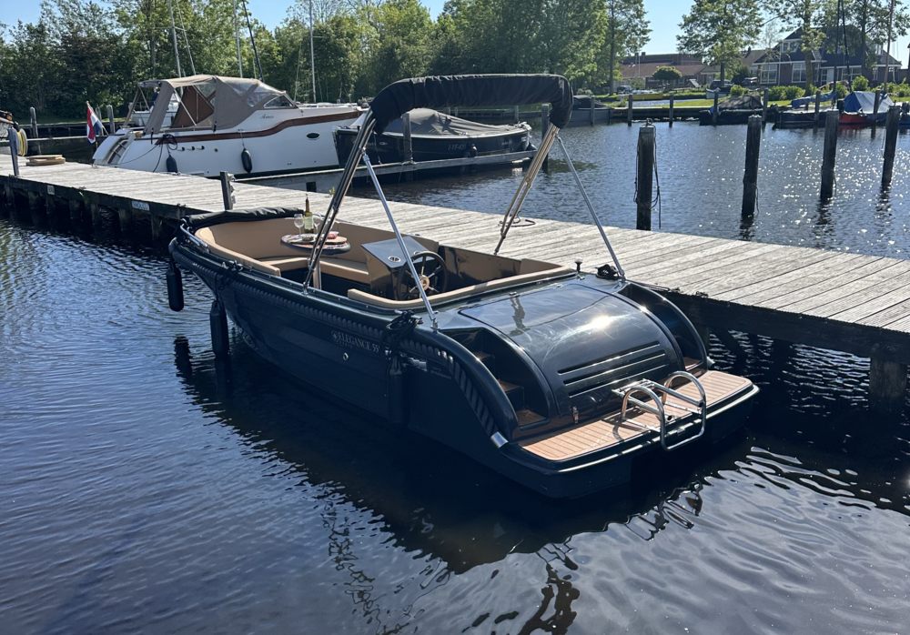 Elegance 555 tender sloop for hire